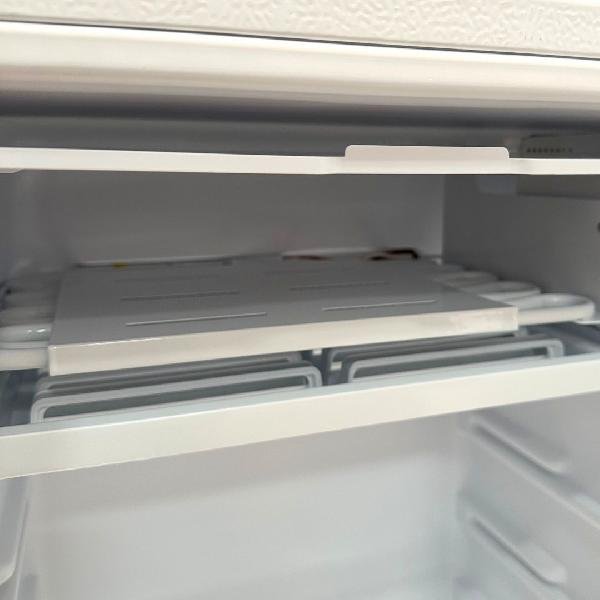 REFRIGERADORA MINIBAR CONTINENTAL CO-101S - Imagen 3